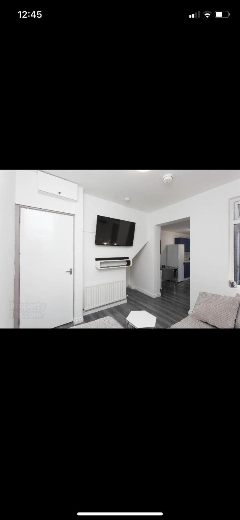 House @ Queens University Белфаст Екстериор снимка