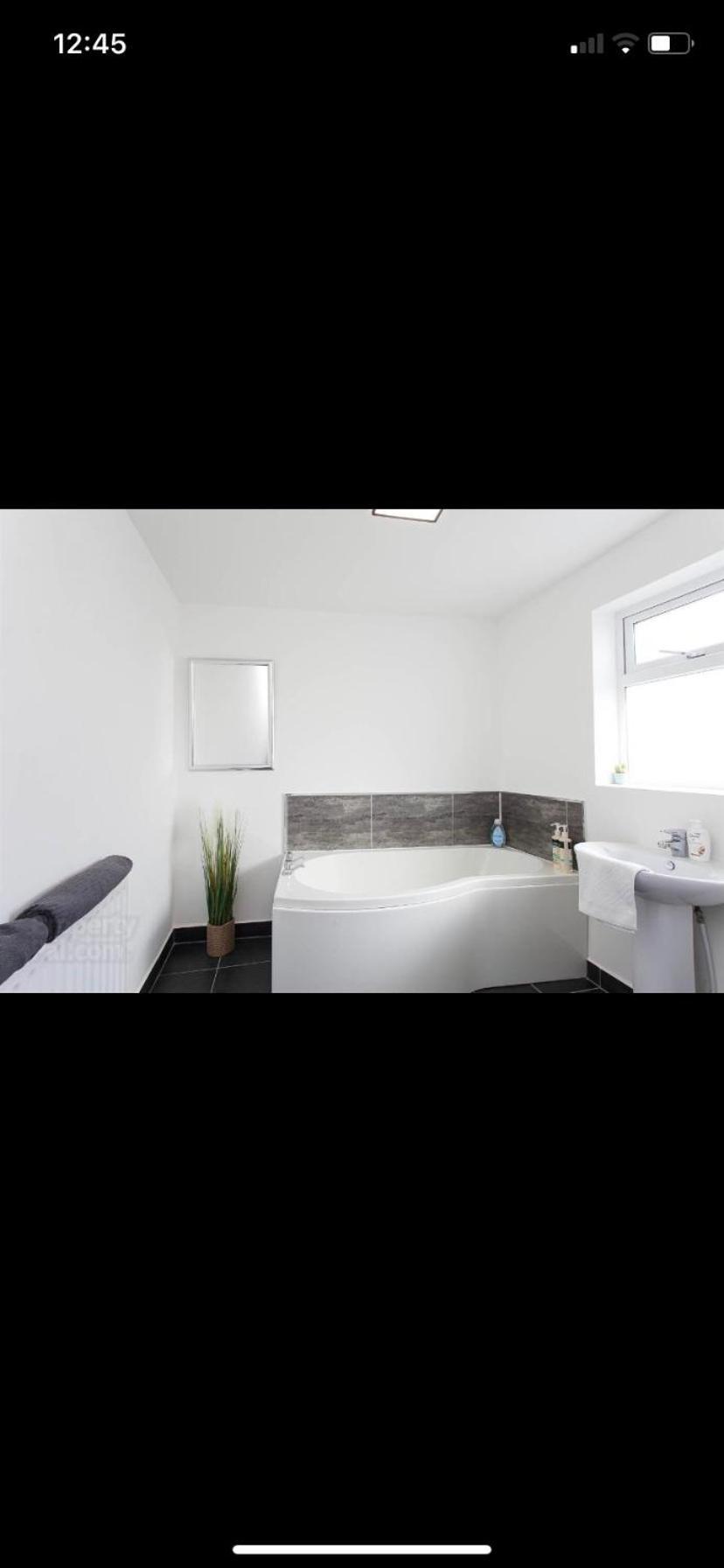 House @ Queens University Белфаст Екстериор снимка